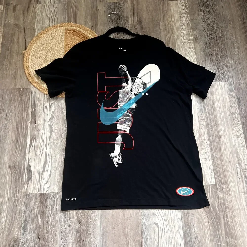 NIKE Mens Just Do It Hoop Graphic T-shirt
